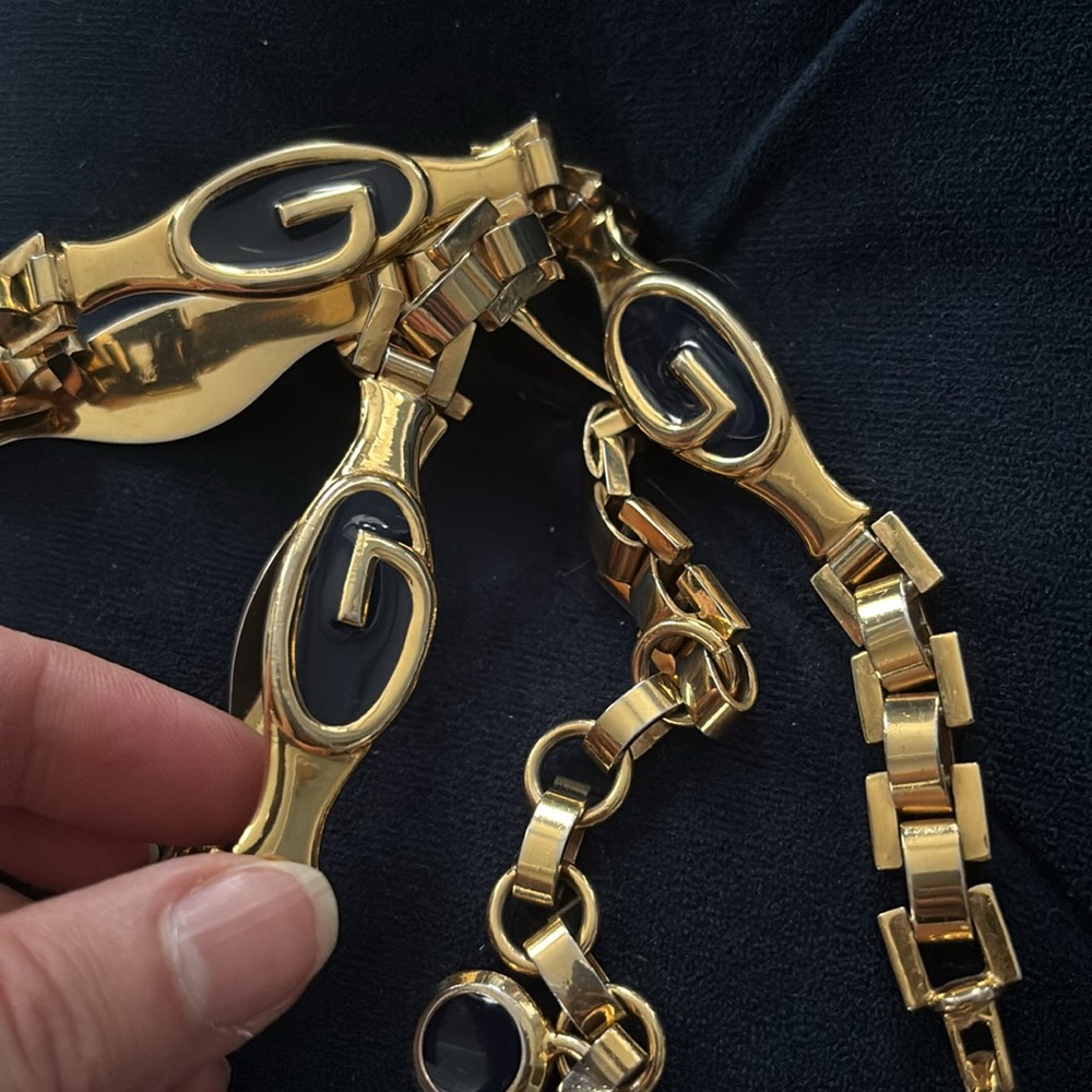 GUCCI Gold and Black Women's Belt - Picture 7 of 12